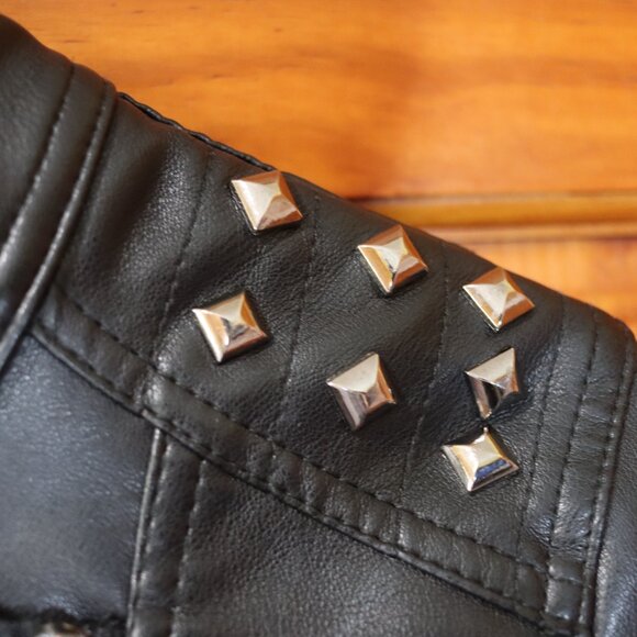 Kids Faux Leather Jacket Studded Gothic Moto Zip Grunge 140 - Picture 8 of 11